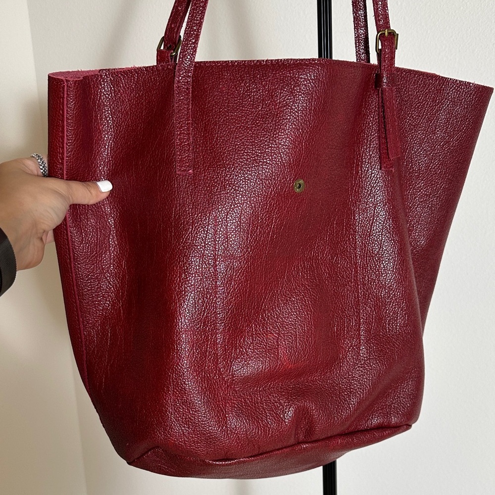 Elegant Red Leather Tote Bag
